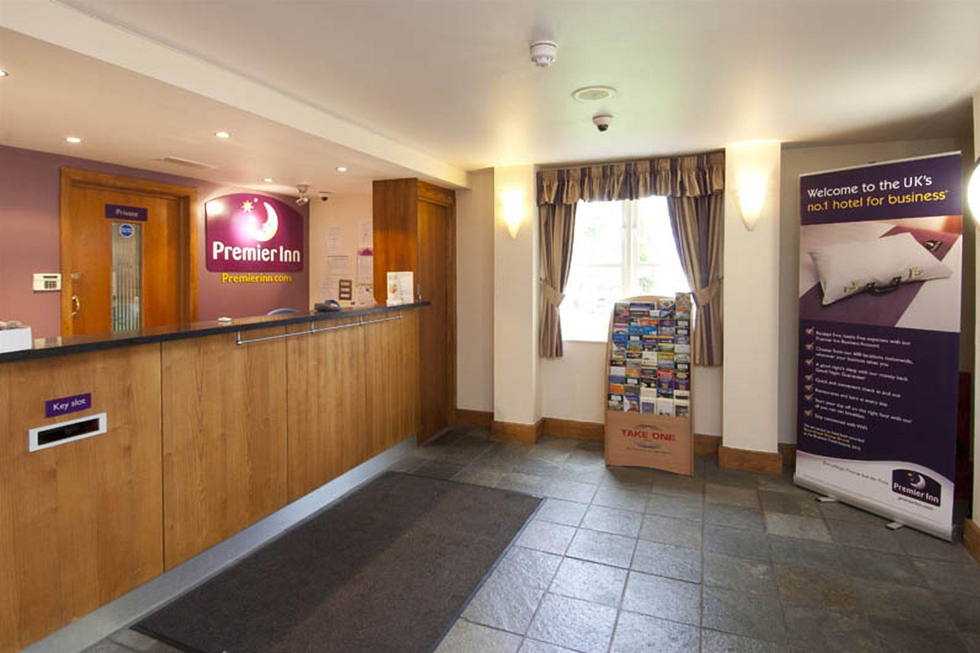 Premier Inn Manchester - Heaton Park المظهر الخارجي الصورة