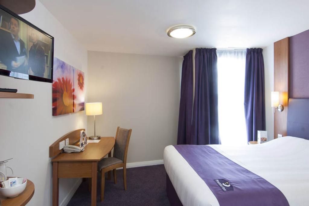 Premier Inn Manchester - Heaton Park المظهر الخارجي الصورة