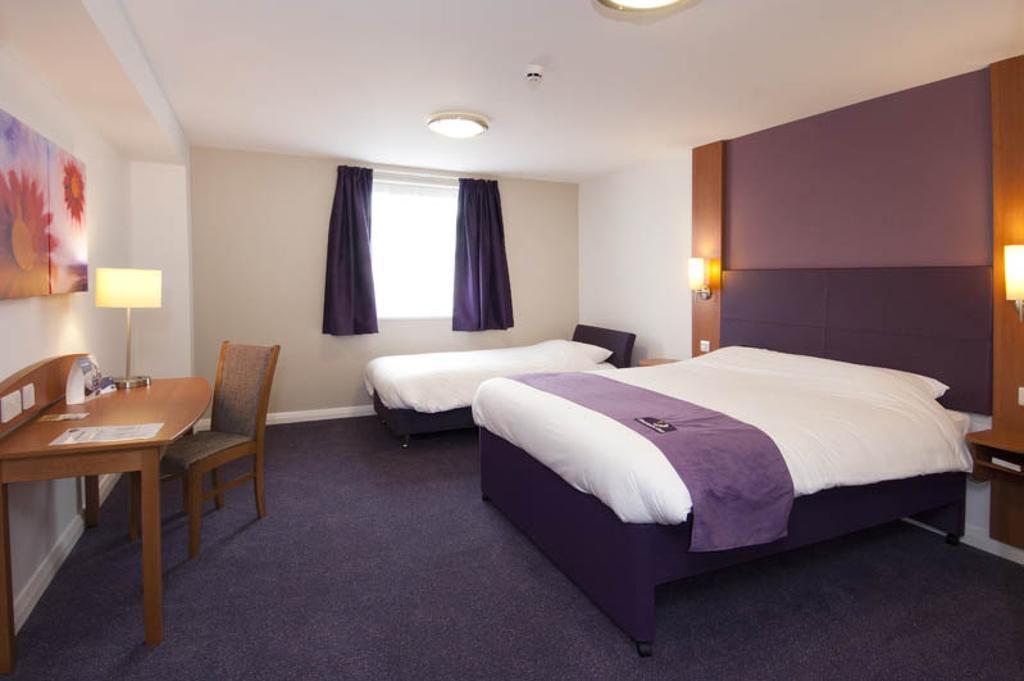 Premier Inn Manchester - Heaton Park المظهر الخارجي الصورة